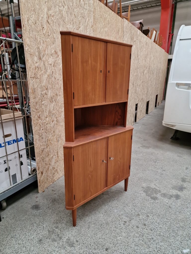Hjørneskab, teak