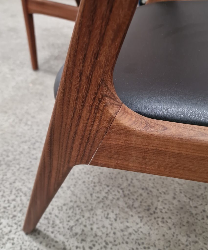 Seks spisestole i teak med buet rygstykke, Kai Kristiansen Firechair/T21, Korup stolefabrik