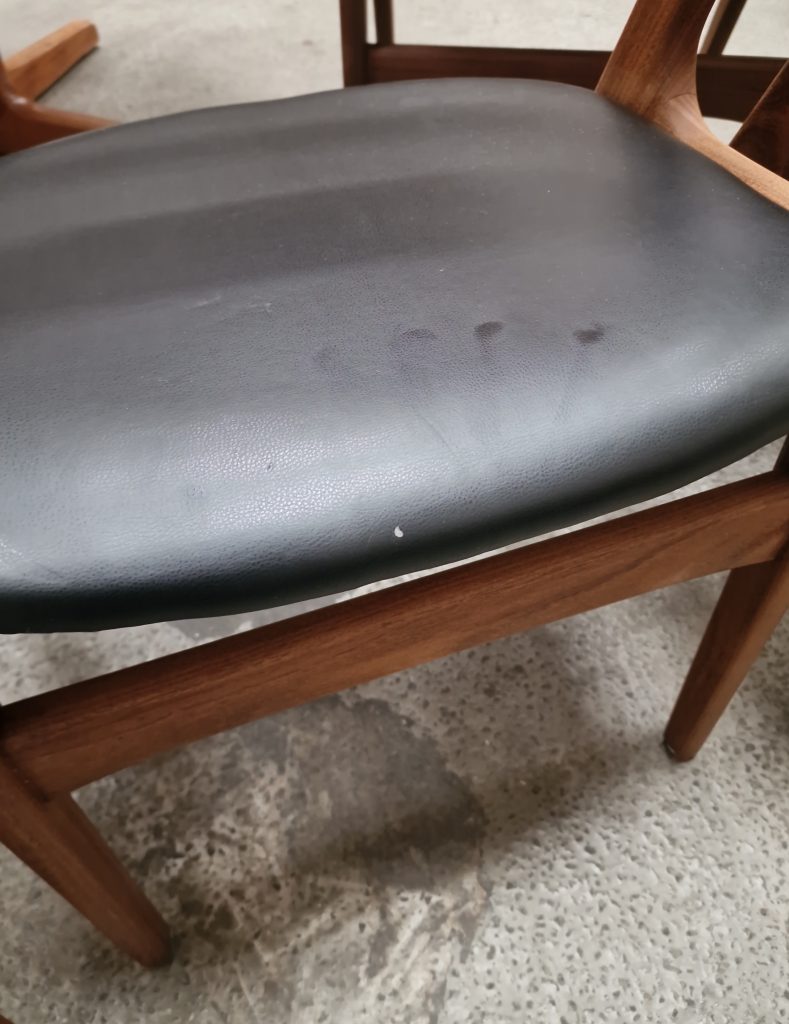 Seks spisestole i teak med buet rygstykke, Kai Kristiansen Firechair/T21, Korup stolefabrik