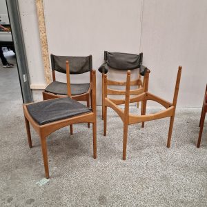 Fire spisestole, egetræ, Kristian Vedel model Modus - Image 8