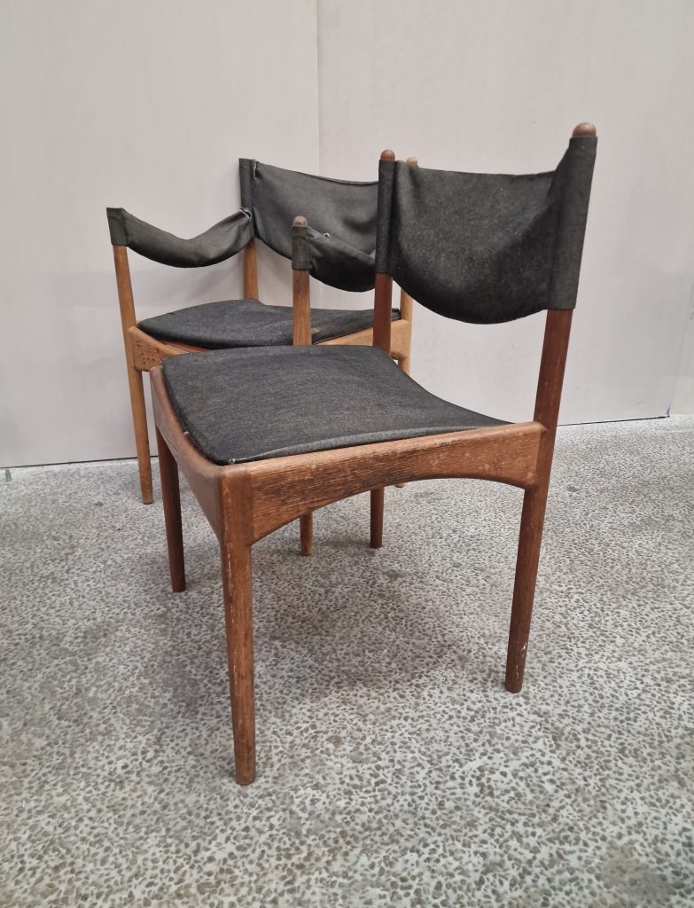 Fire spisestole, egetræ, Kristian Vedel model Modus