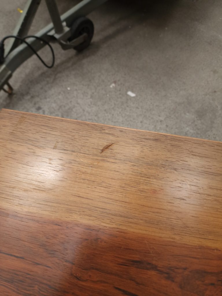 Skænk, palisander, Hundevad