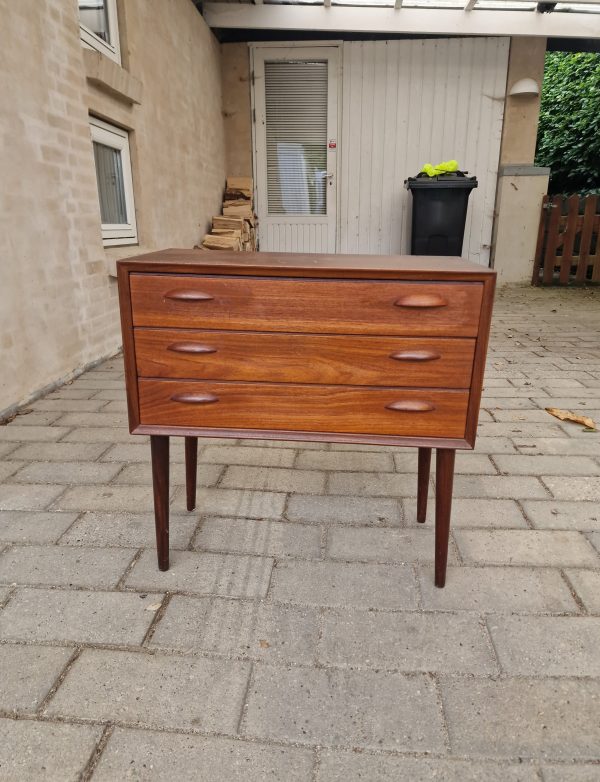 Entrekommode med tre skuffer, teak