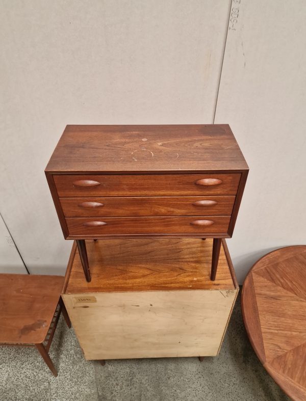 Entrekommode med tre skuffer, teak - Image 4