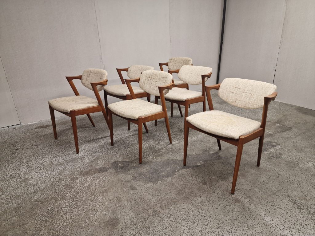 Seks spisestole, Kai Kristiansen model 42,teak, til ompolstring
