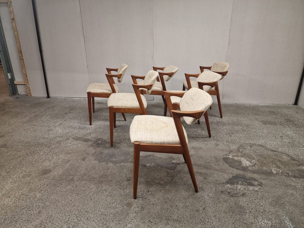 Seks spisestole, Kai Kristiansen model 42,teak, til ompolstring
