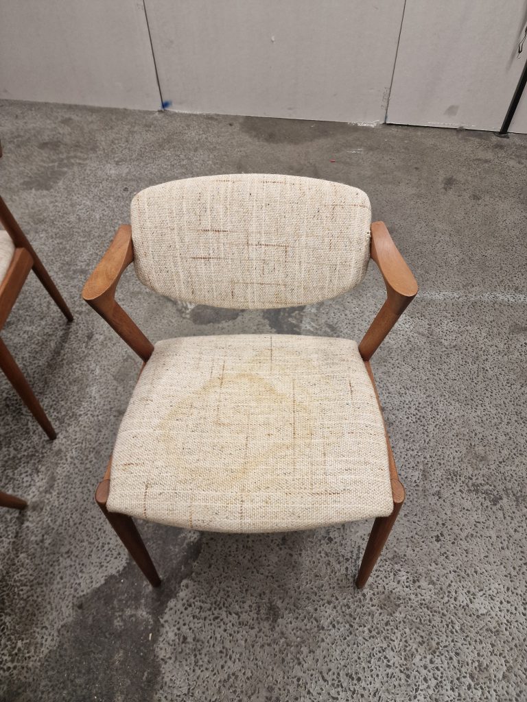 Seks spisestole, Kai Kristiansen model 42,teak, til ompolstring
