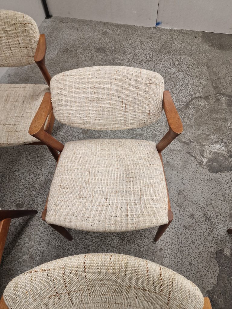 Seks spisestole, Kai Kristiansen model 42,teak, til ompolstring