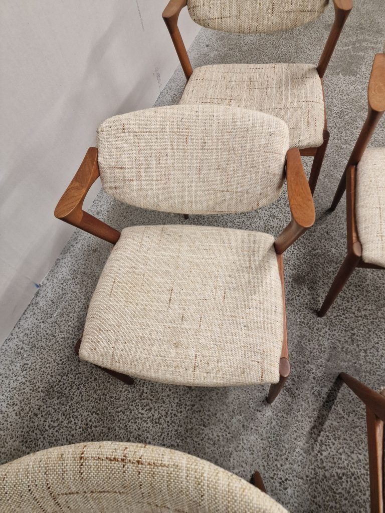 Seks spisestole, Kai Kristiansen model 42,teak, til ompolstring