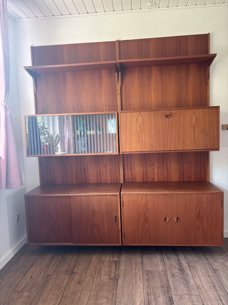 Vangereol med skabe, hylder og vanger, teak, Hansen & Guldberg