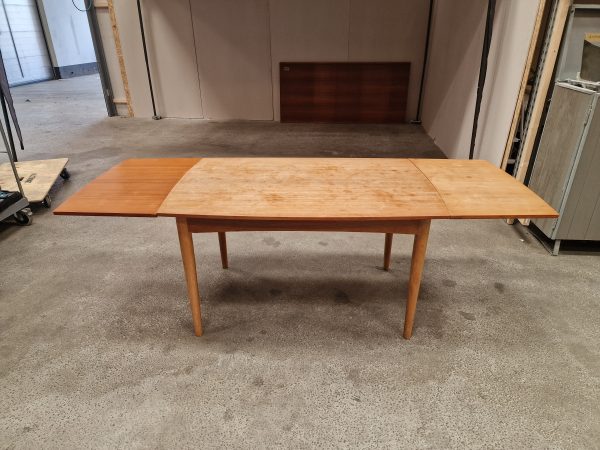 Spisebord med hollandsk udtræk, teak, bådformet