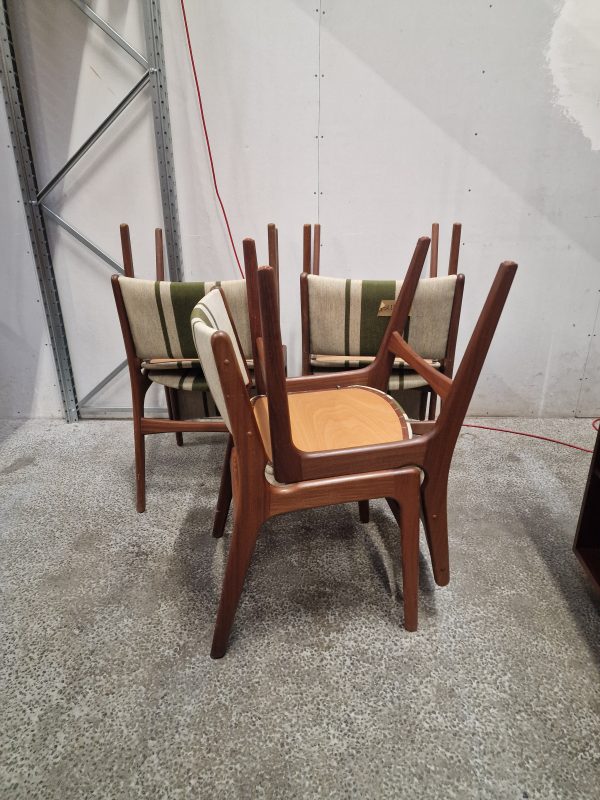 Seks spisestole, Erik Buch Model 89
