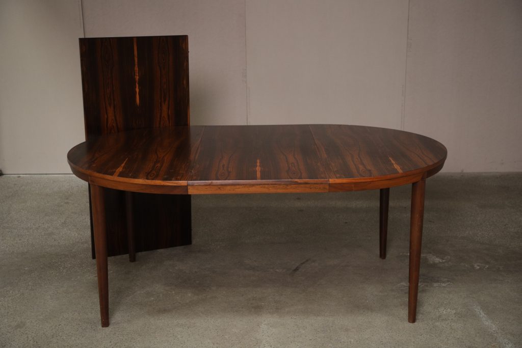 Rundt spisebord i palisander med tillægsplader, Severin Hansen