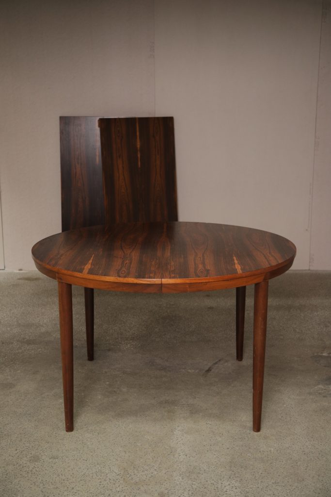 Rundt spisebord i palisander med tillægsplader, Severin Hansen