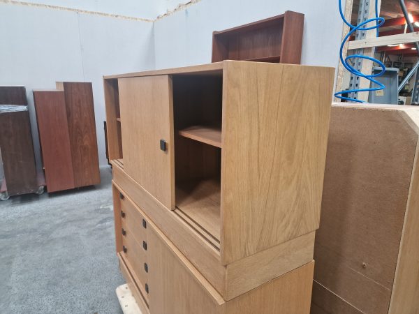 Skænk med skydelåger, fineret egetræ - Image 6