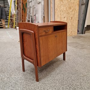 LP/vinyl møbel i teak