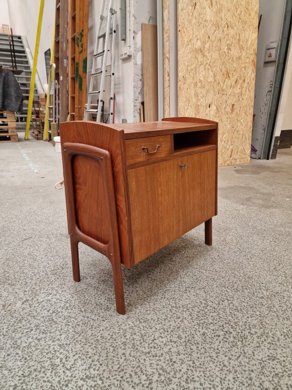 LP/vinyl møbel i teak