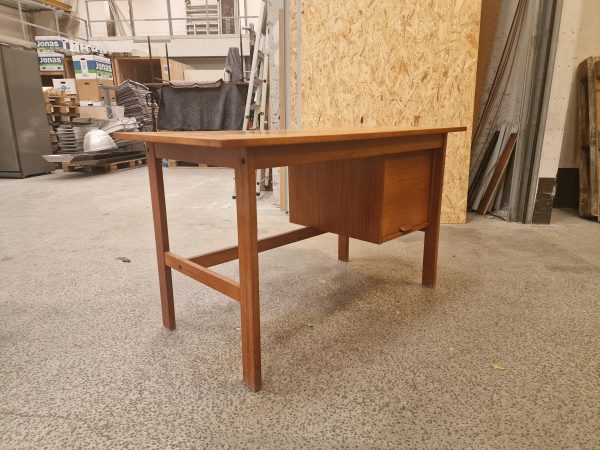 Skrivebord med jalousilåge, teak - Image 11