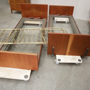 Sengerammer, teak, Wegner/Getama