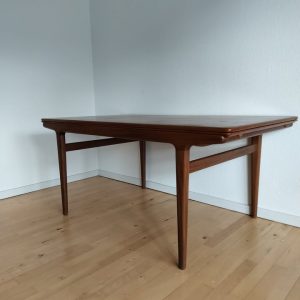 Spisebord i teak med hollandsk udtræk, massiv teak, Johannes Andersen