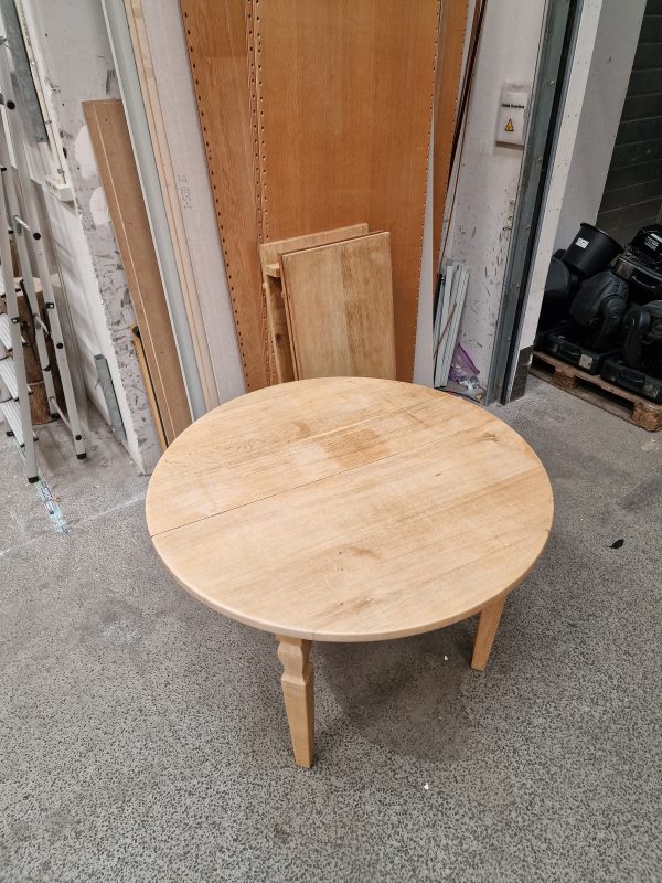 Spisebord i massiv egetræ med tre tillægsplader - Image 3