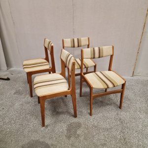 Fire spisestole, teak, Erik Buch - Image 1