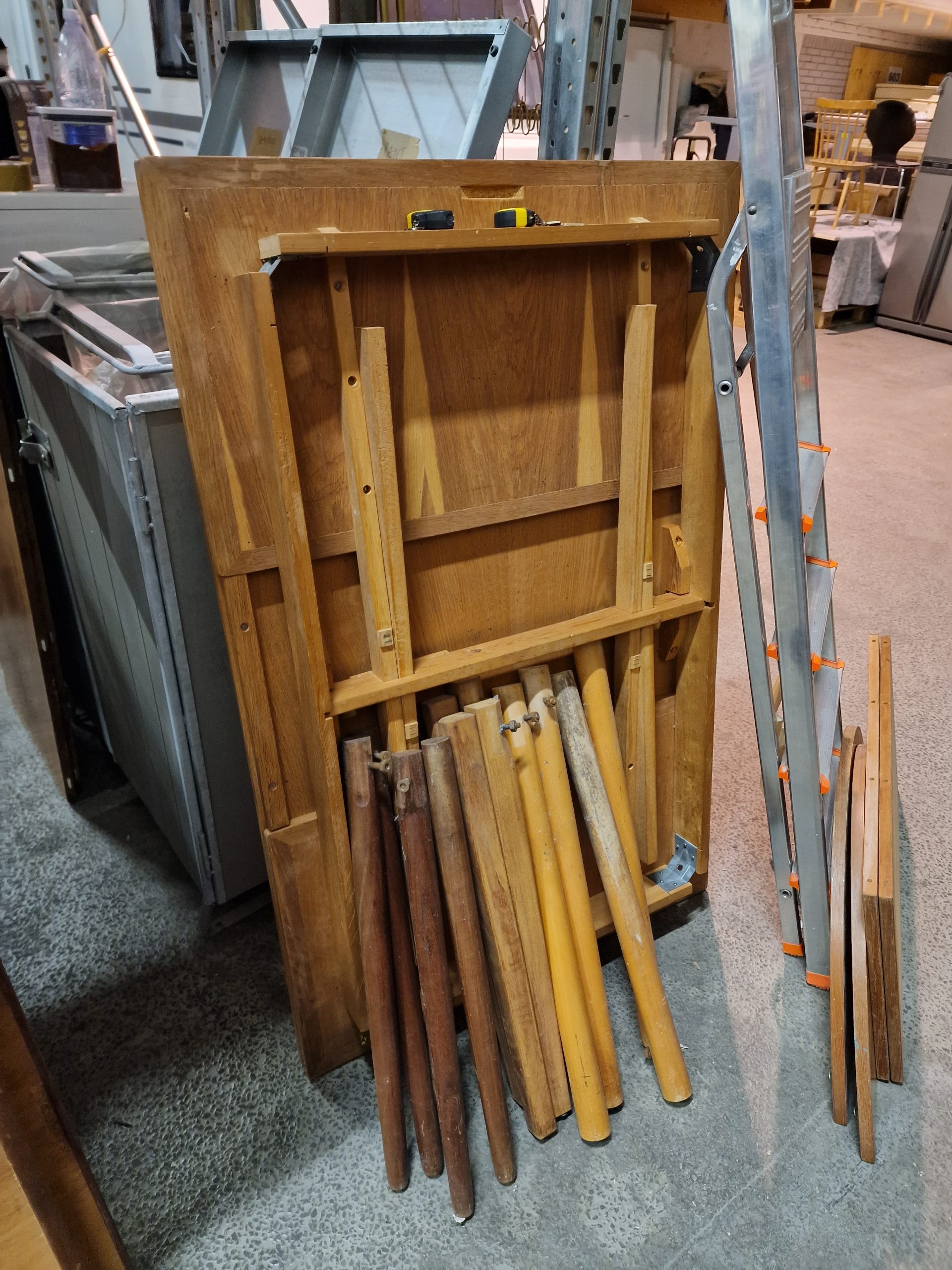 Spisebord i egetræ med hollandsk udtræk - Image 1