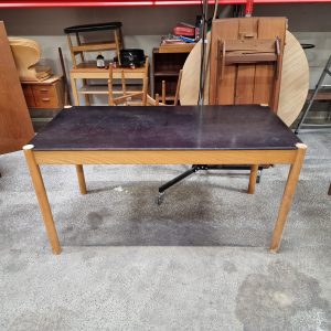 Spisebord, aflangt, runde ben, bøg, Jørgen Bækmark