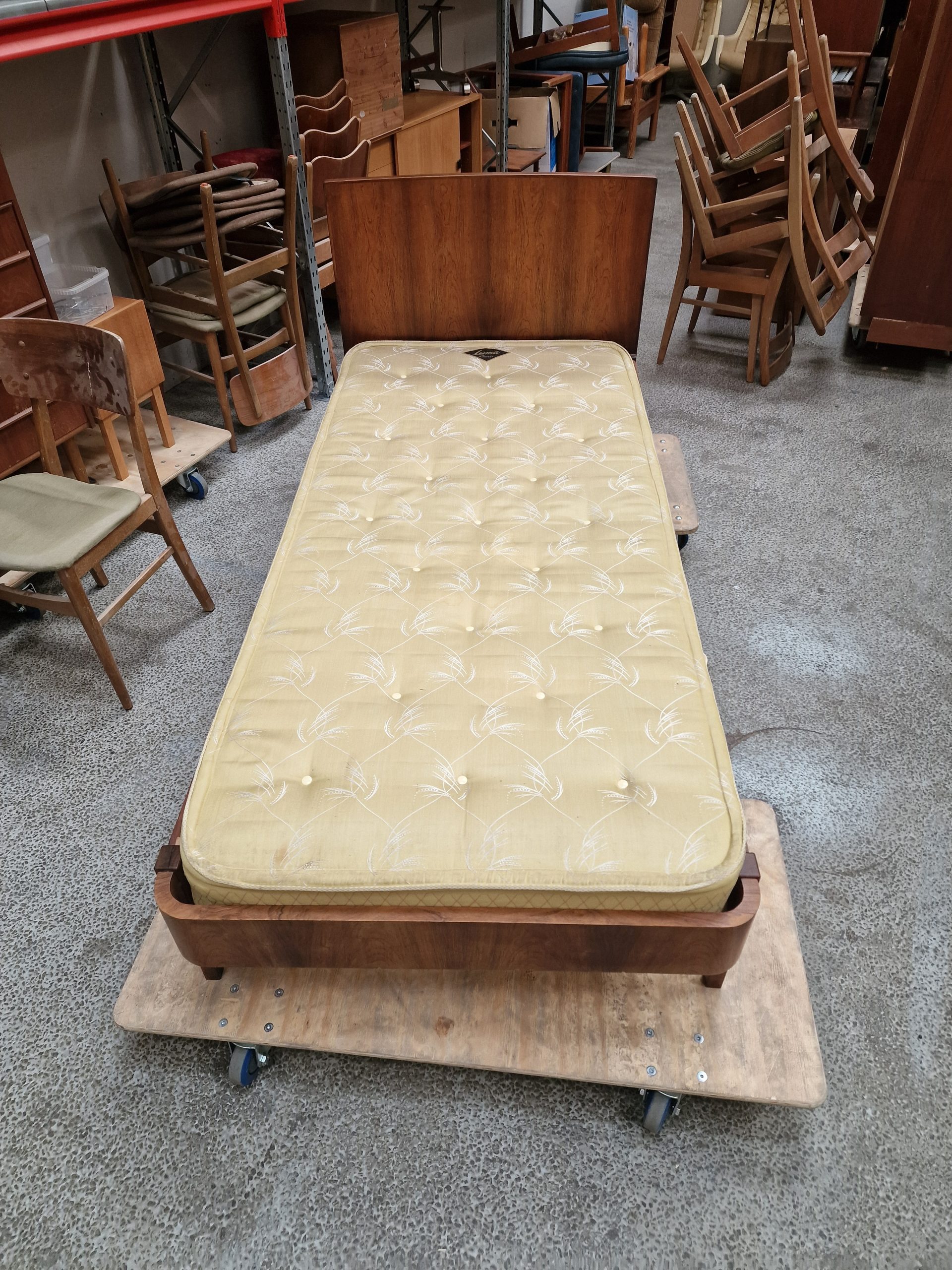 To senge i palisander med madrasser - Image 1