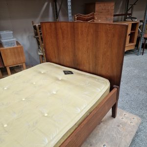 To senge i palisander med madrasser - Image 11