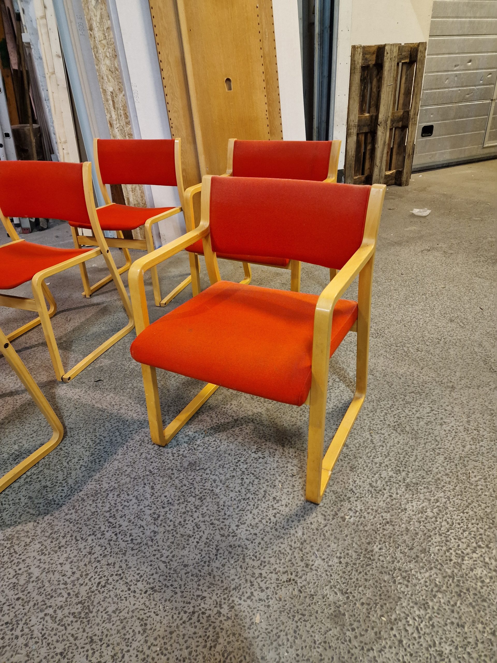 Fem konferencestole, bøgetræ - Image 3