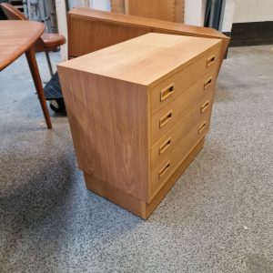 Lille kommode i egetræ, Hundevad - Image 6