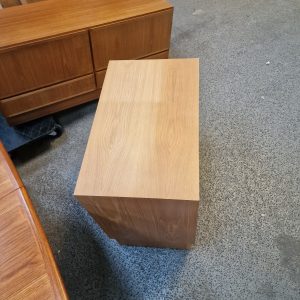 Lille kommode i egetræ, Hundevad - Image 5