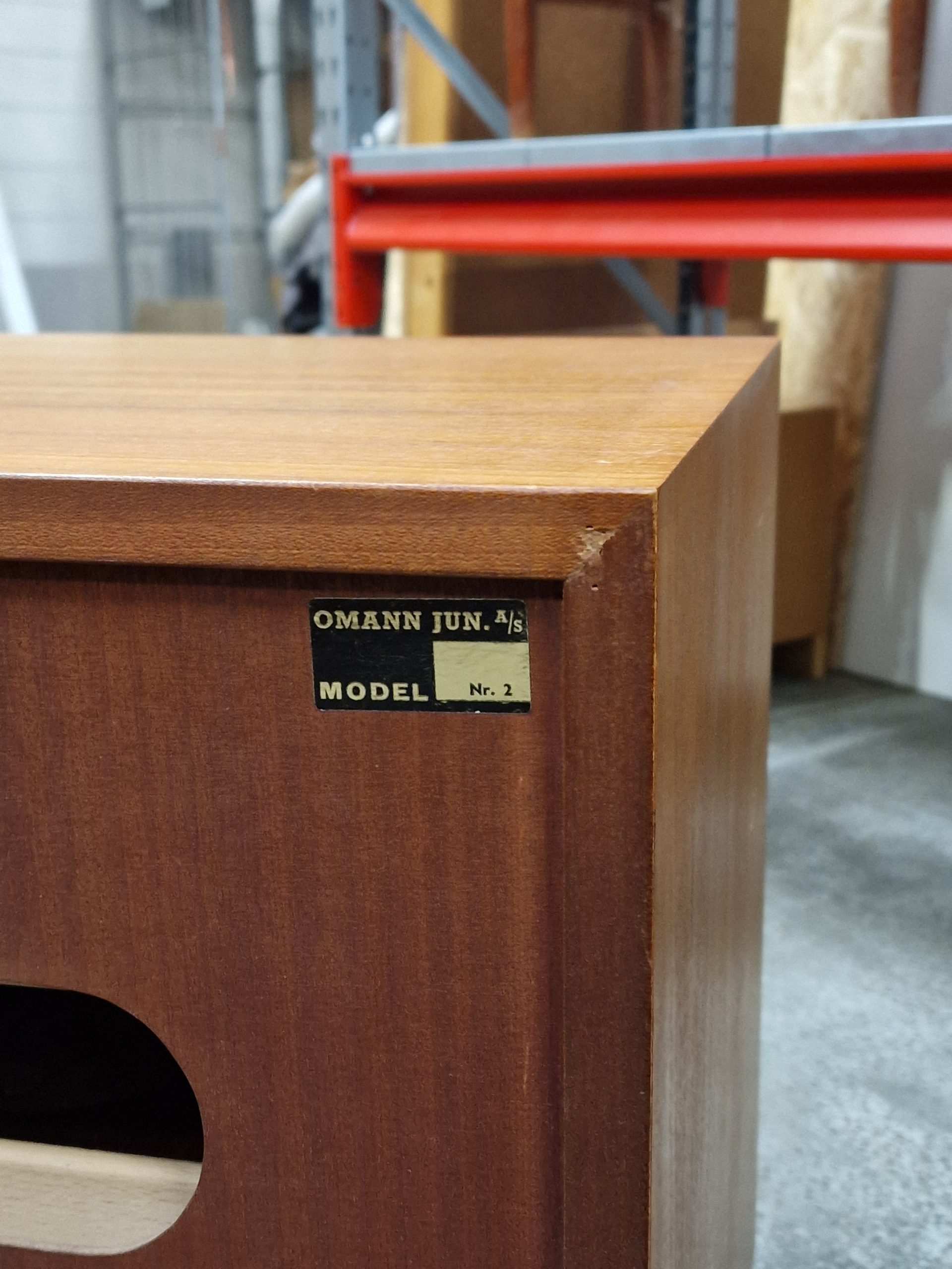 Skænk i teaktræ med 2x2 skuffer,  Omann Jr, model 2 - Image 5