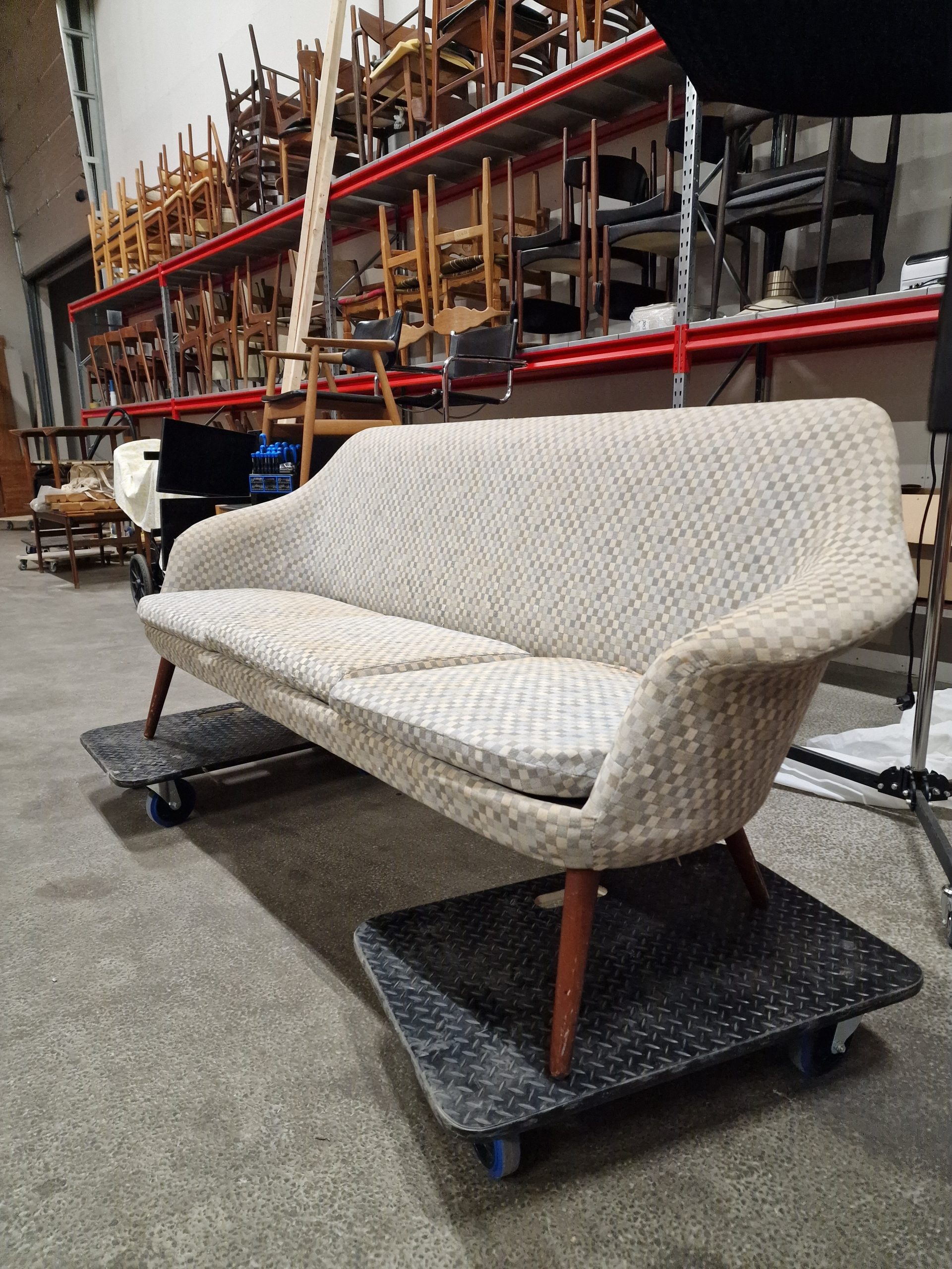 Trepersoners sofa, ben af teak - Image 4