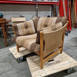 Lænestol, massiv egetræ, Arne Norell - Image 1