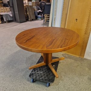 Rundt spisebord på stel med tillægsplader - Image 1