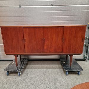 Johannes andersen Teak skænk