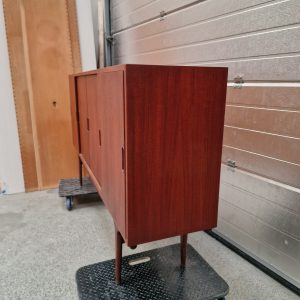 Johannes andersen Teak skænk - Image 8