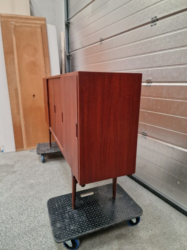 Johannes andersen Teak skænk