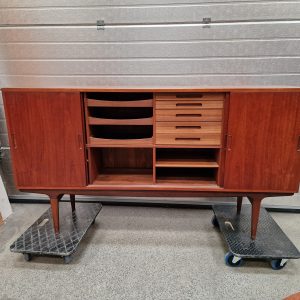 Johannes andersen Teak skænk - Image 10