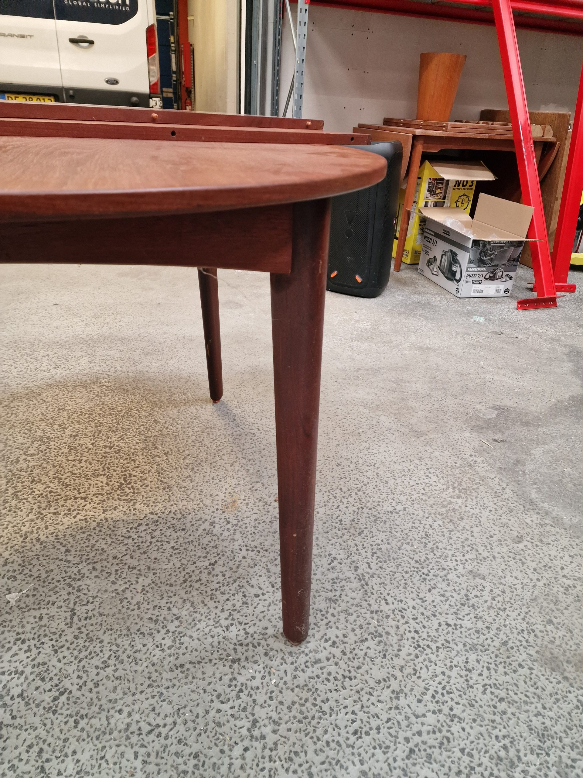 Rundt spisebord i teak med to tillægsplader - Image 3