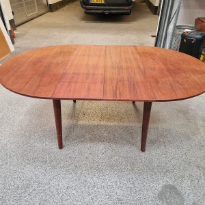 Rundt spisebord i teak med to tillægsplader - Image 8