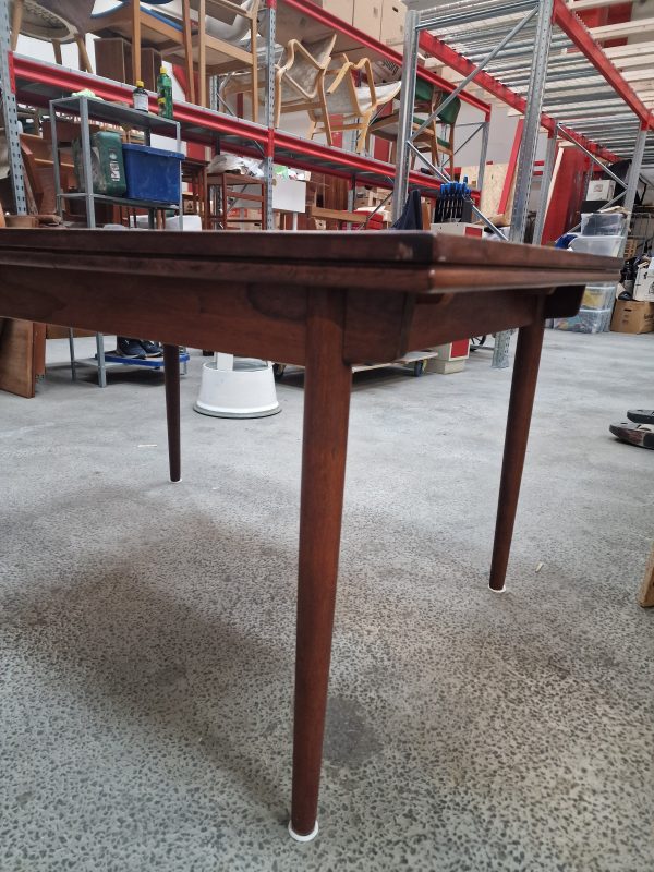 Spisebord i palisander med hollandsk udtræk