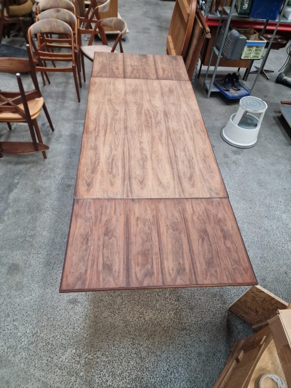 Spisebord i palisander med hollandsk udtræk