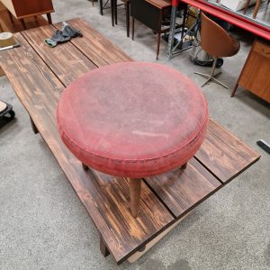 Skammel, rød polstring - Image 3