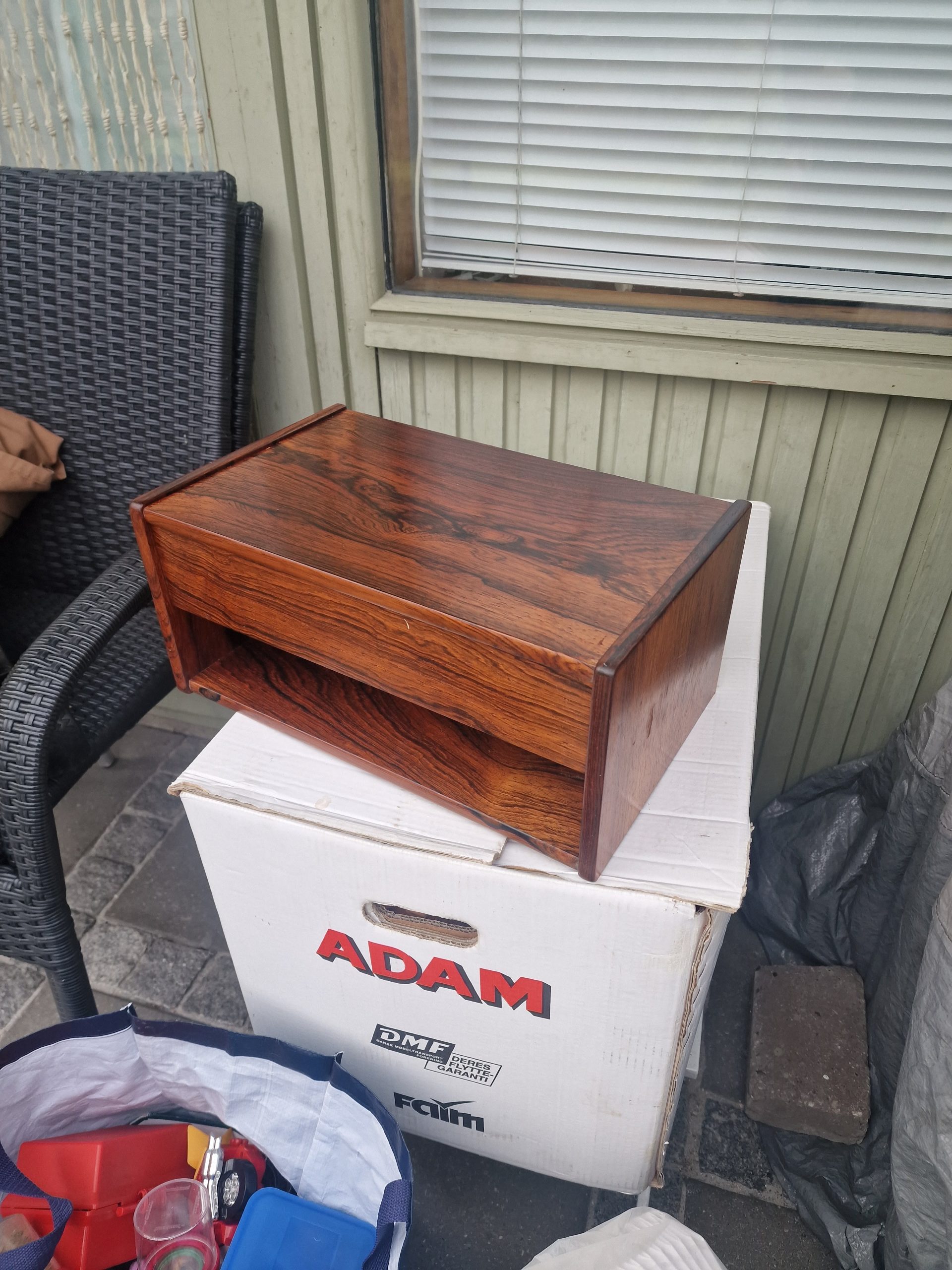 Sengebord med skuffe, palisander - Image 1