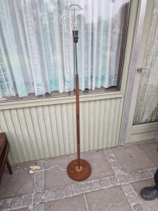 Standerlampe, massiv palisander