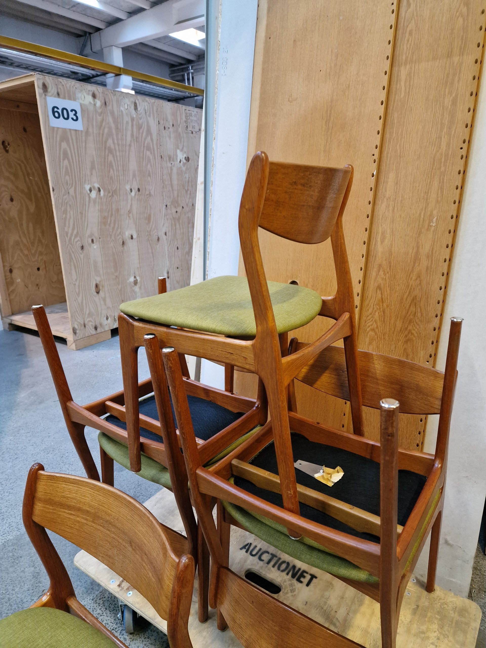 Seks spisestole i massiv teak, P.E. Jørgensen, Farsø Stolefabrik - Image 4