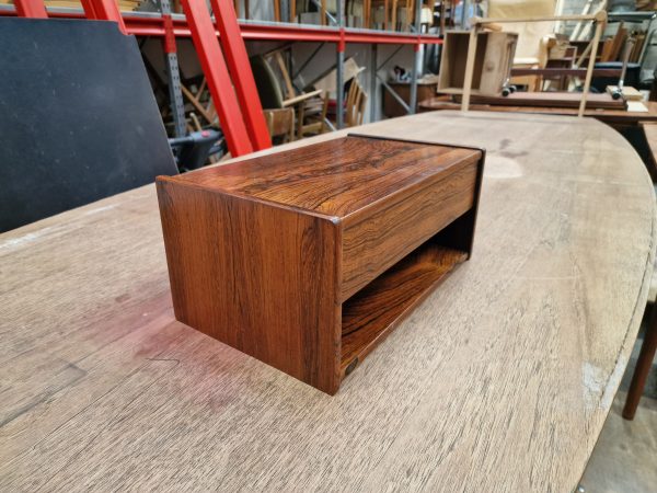 Sengebord med skuffe, palisander